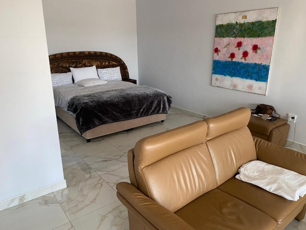 Mukulela Bed & Breakfast Walvis Bay Eksteriør bilde